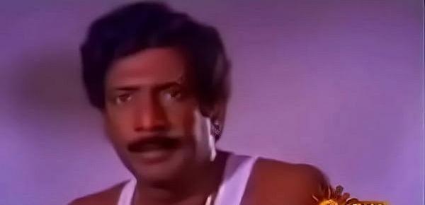  Hot Mallu Aunty Seducing Hot Malayalam Movie B grade Scene